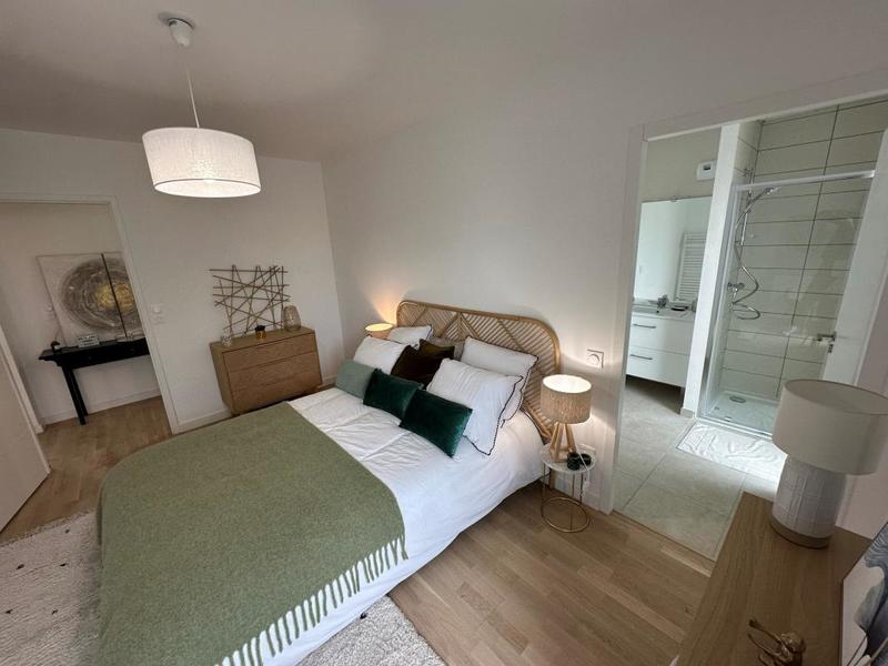 Appartement - 90 m² - 4 pièces