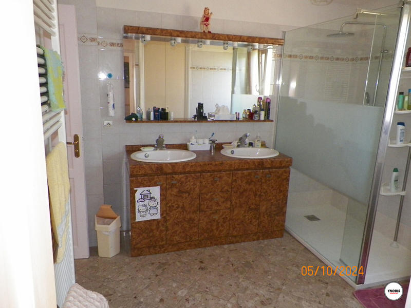 Maison - 106 m² - 6 pièces