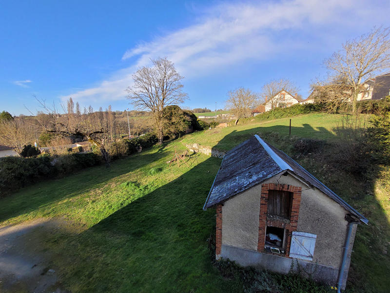 Maison - 244 m² - 8 pièces