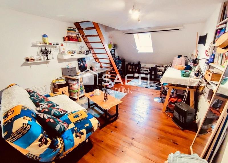 Maison - 198 m² - 8 pièces