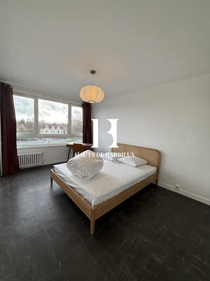 Appartement - 85 m² - 4 pièces