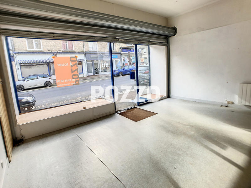 Local commercial - 72 m² - 3 pièces