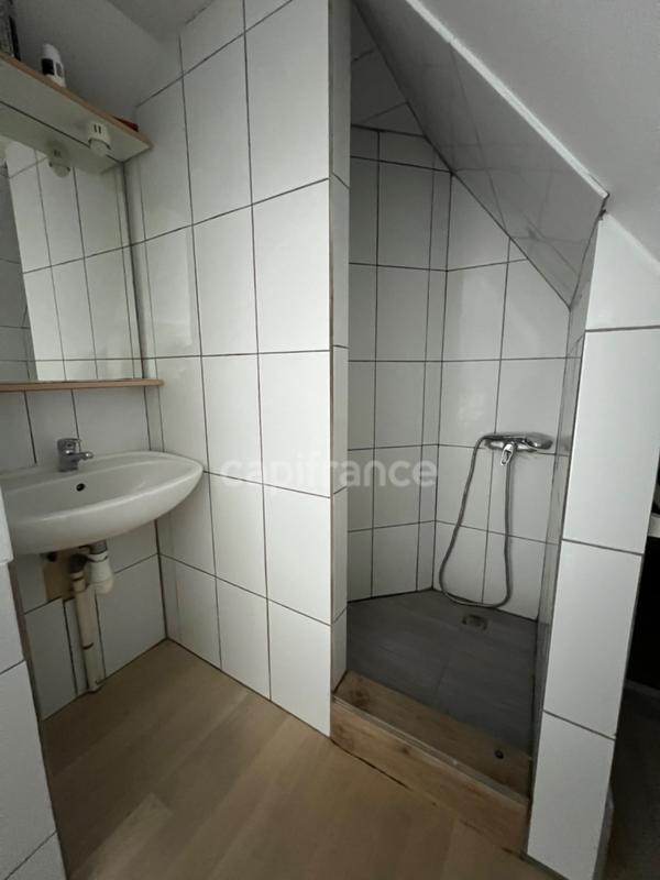 Maison - 144 m² - 8 pièces