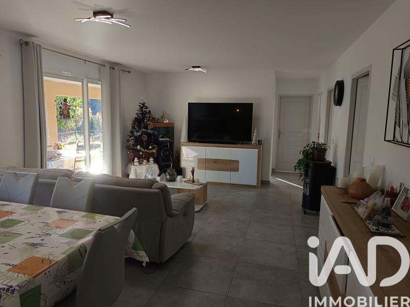 Maison - 98 m² - 4 pièces