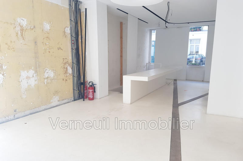 Local commercial - 123 m²