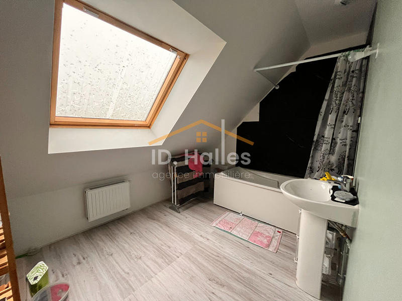 Maison - 101 m² - 5 pièces