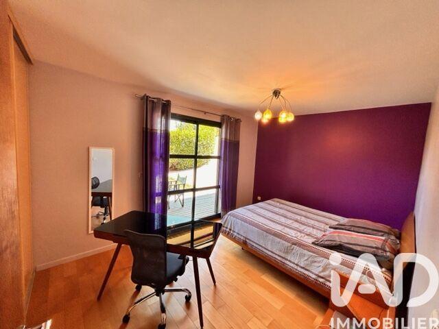 Maison - 184 m² - 5 pièces