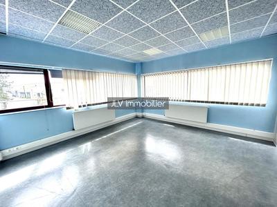 Bureau - 214 m² - 5 pièces