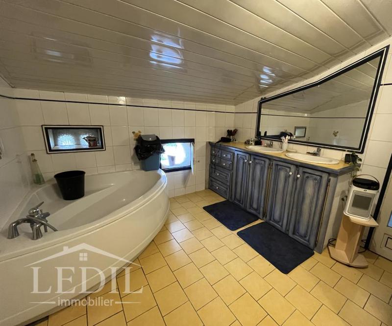 Maison de campagne - 120 m² - 5 pièces