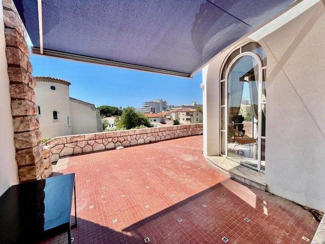 Maison bourgeoise - 300 m² - 5 pièces