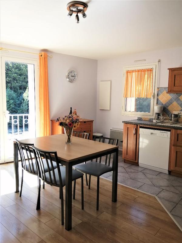 Maison de village - 110 m² - 6 pièces