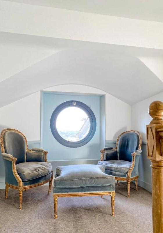 Maison de maîtres - 350 m² - 8 pièces