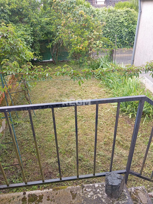 Maison - 92 m² - 6 pièces