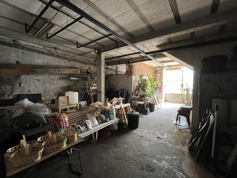 Propriété - 176 m² - 10 pièces