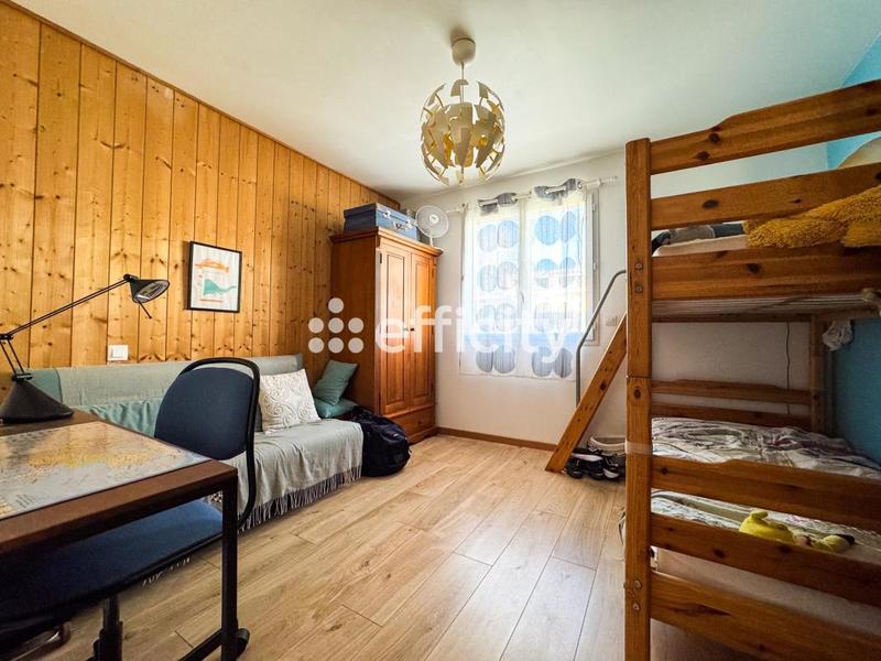 Maison - 130 m² - 6 pièces