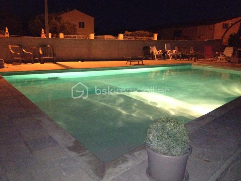 Immeuble - 800 m² - 37 pièces