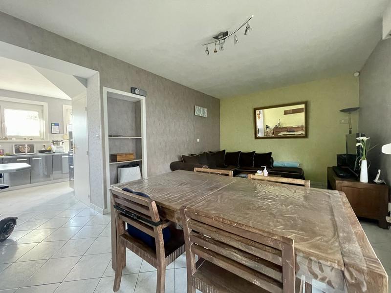 Maison - 105 m² - 5 pièces