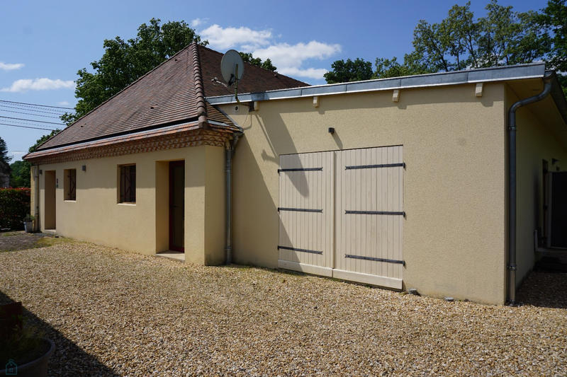 Maison - 181 m² - 5 pièces