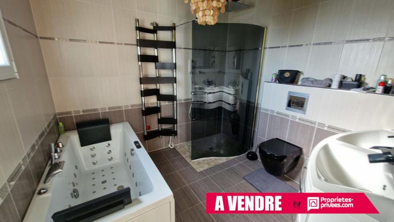 Maison - 133 m² - 5 pièces