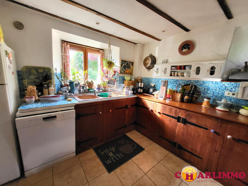 Maison traditionnelle - 86 m² - 4 pièces