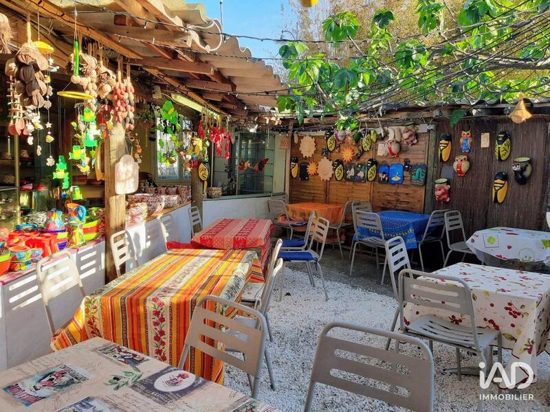 Local commercial - 115 m²