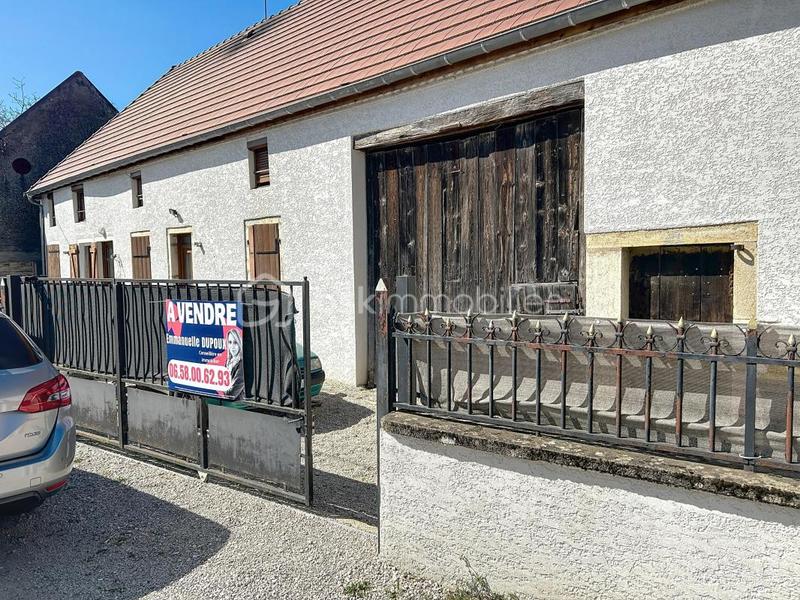 Immeuble - 174 m² - 8 pièces