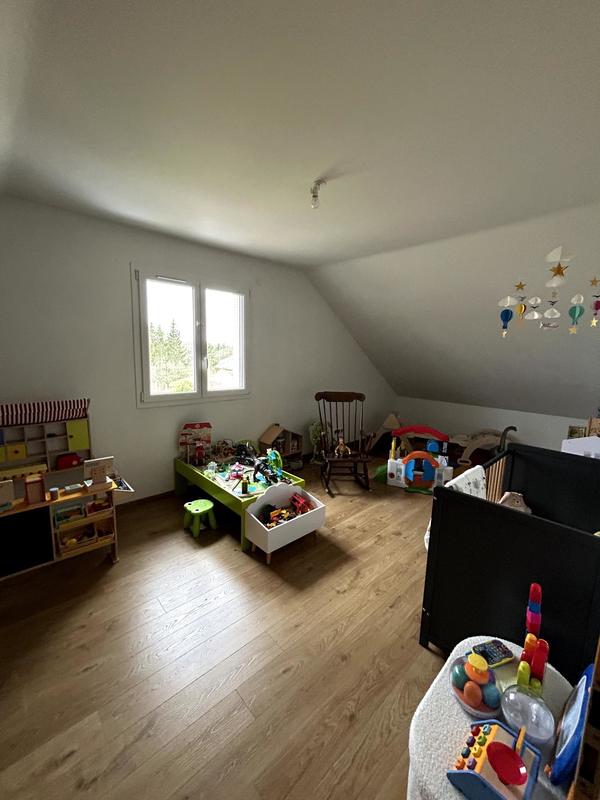 Maison - 190 m² - 5 pièces