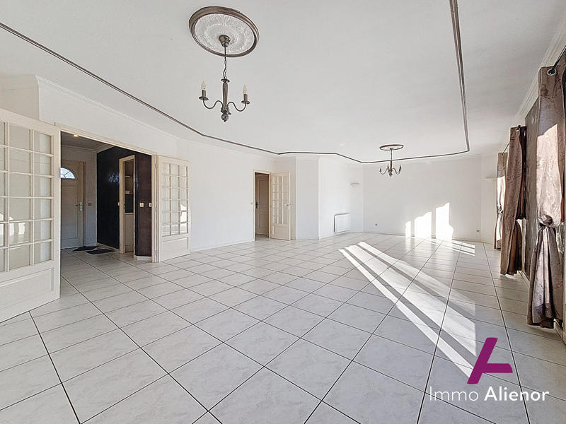 Maison - 128 m² - 5 pièces