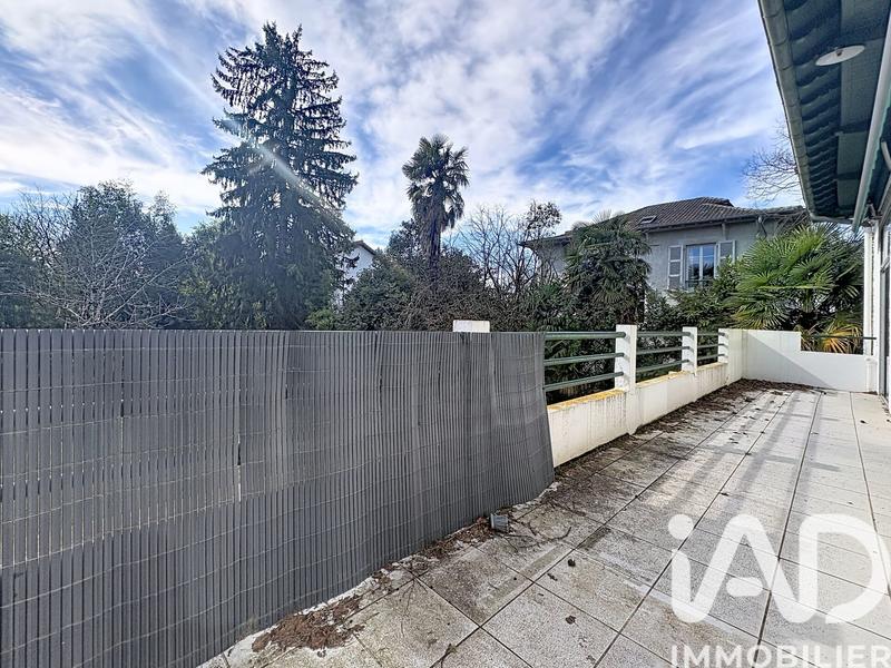 Maison - 179 m² - 7 pièces