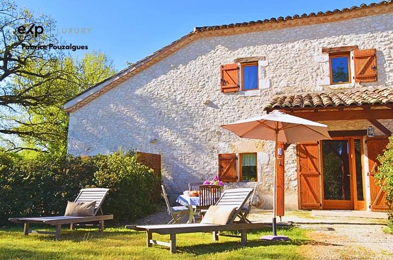 Propriété - 715 m² - 29 pièces