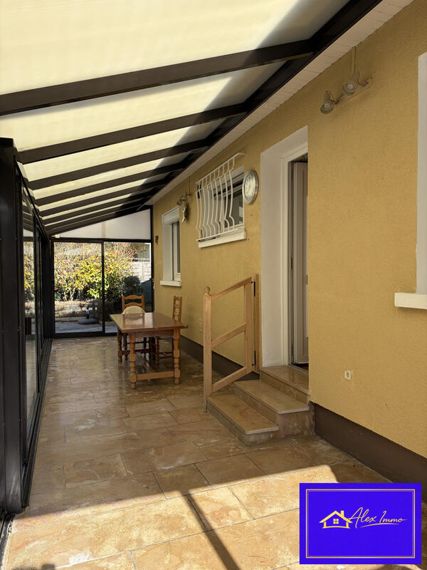 Maison - 109 m² - 6 pièces