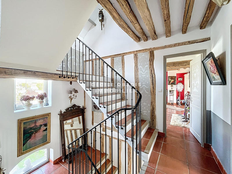 Maison - 189 m² - 6 pièces