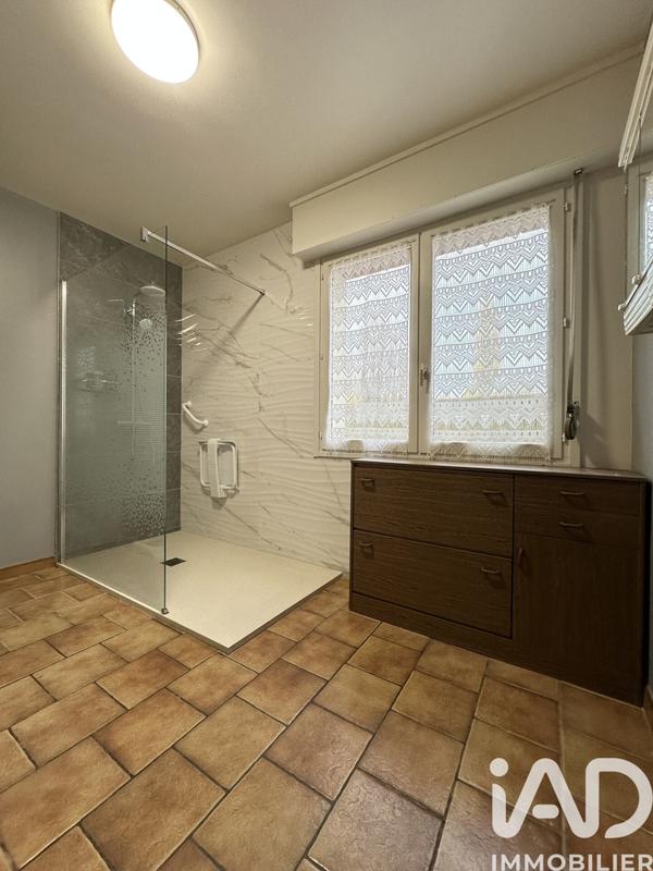 Maison - 150 m² - 8 pièces