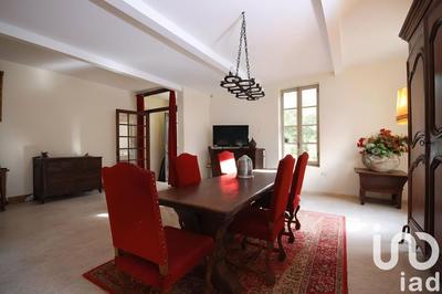 Maison - 321 m² - 12 pièces