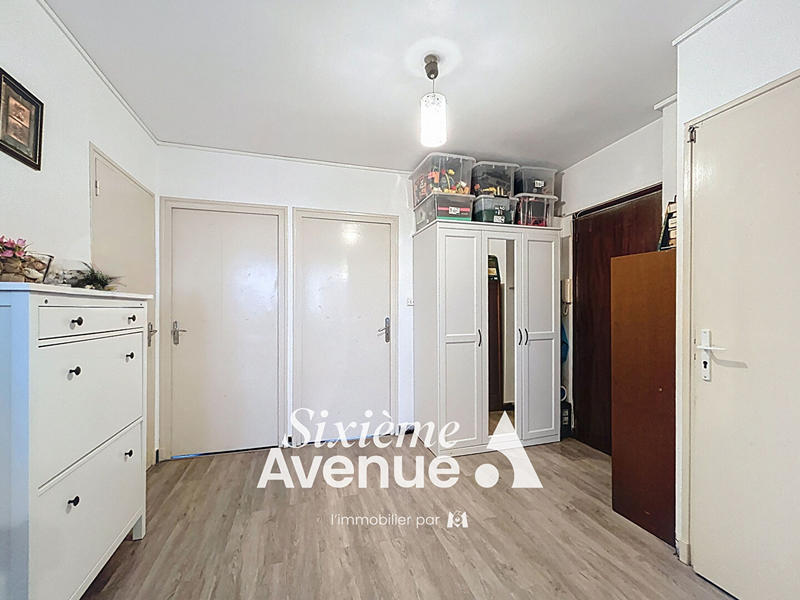 Appartement - 57 m² - 3 pièces