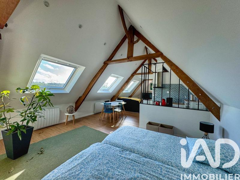 Maison - 230 m² - 8 pièces