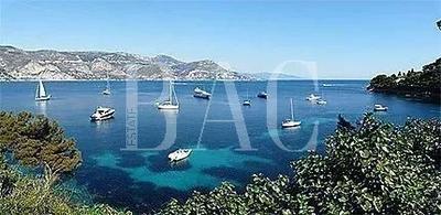 Villa - 650 m² - 10 pièces