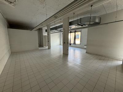 Local commercial - 105 m²