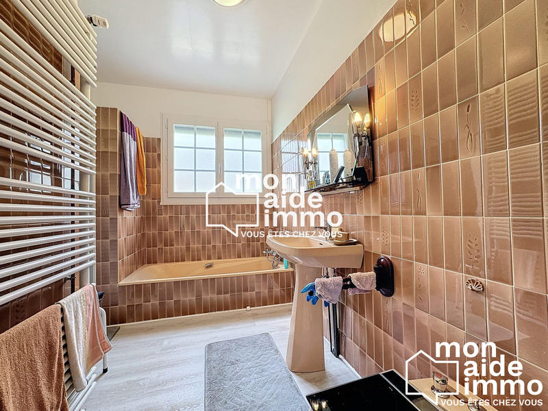 Maison - 135 m² - 6 pièces