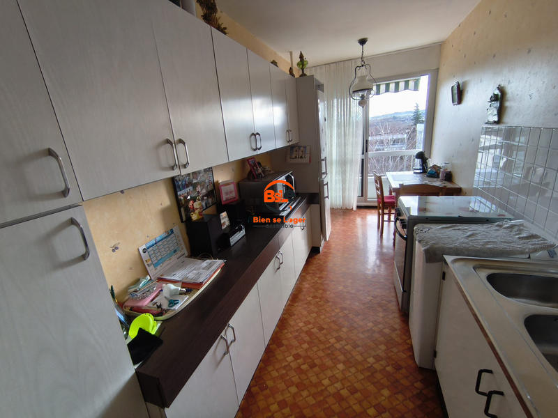 Appartement - 85 m² - 4 pièces