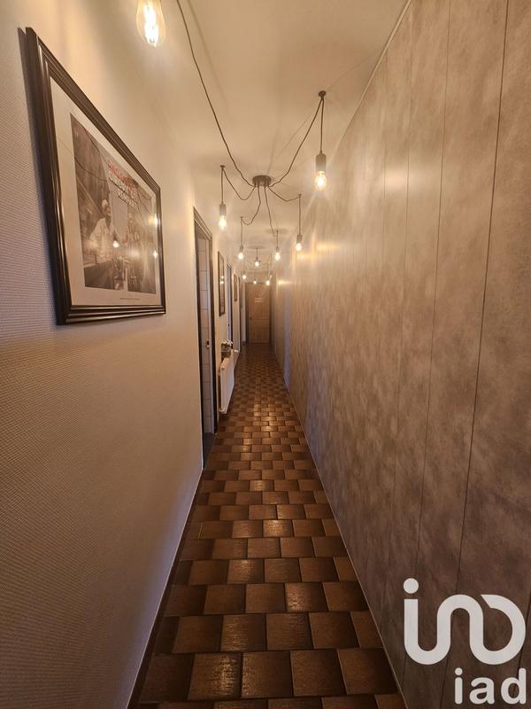 Maison - 174 m² - 5 pièces