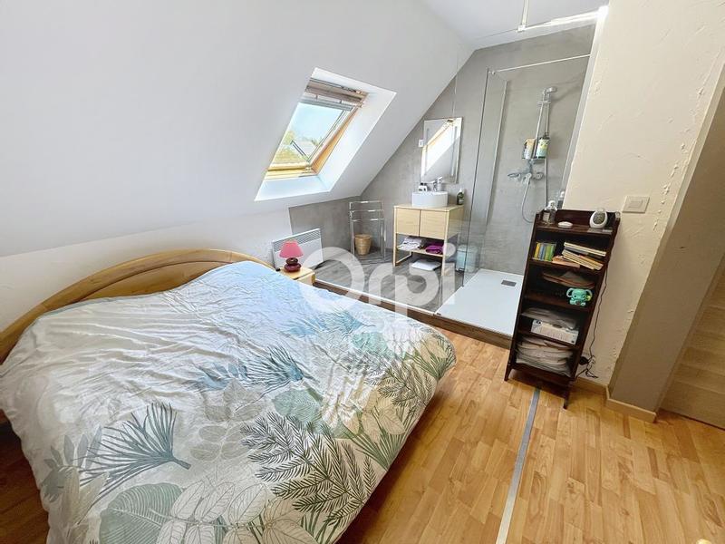 Maison - 241 m² - 7 pièces