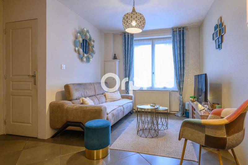 Maison - 95 m² - 5 pièces