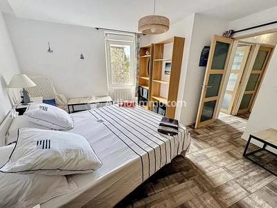 Maison - 99 m² - 4 pièces