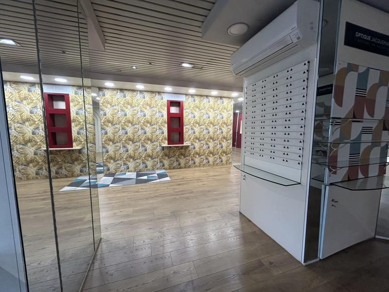 Local commercial - 120 m²