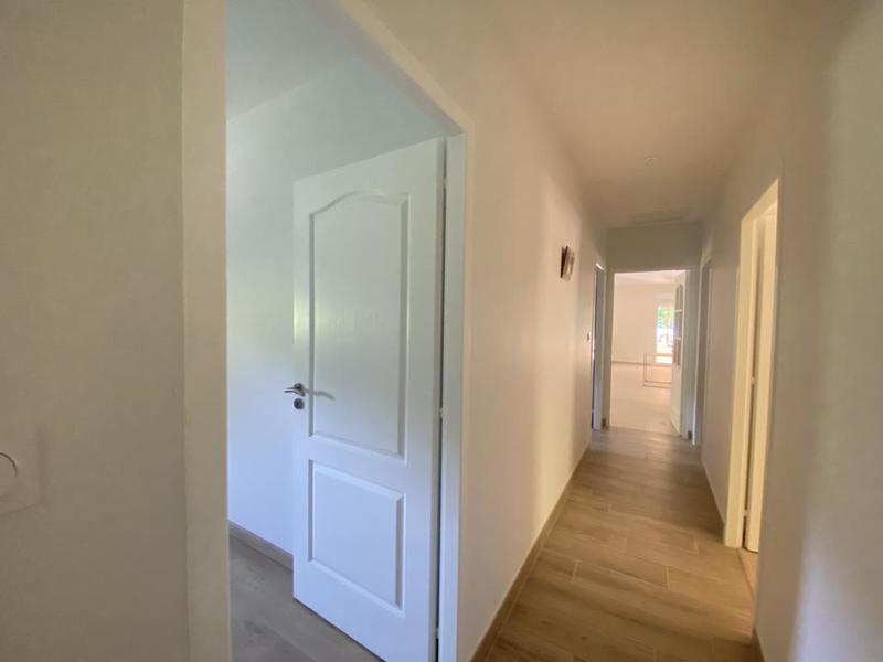 Villa - 174 m² - 6 pièces