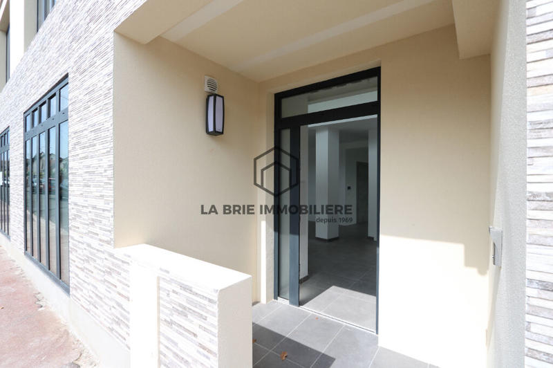 Maison - 85 m² - 5 pièces