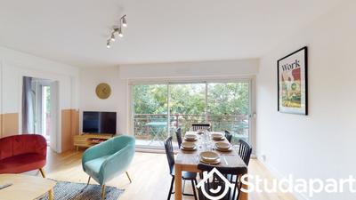 Chambre - 9 m² - 1 pièce