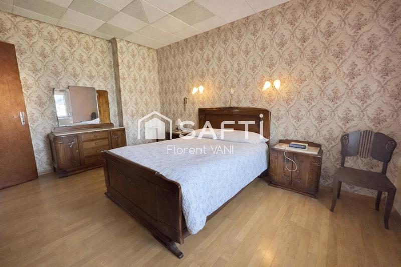 Maison - 148 m² - 7 pièces