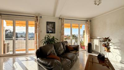 Appartement - 71 m² - 4 pièces